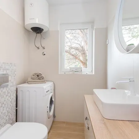 Apartman Aquamarine *