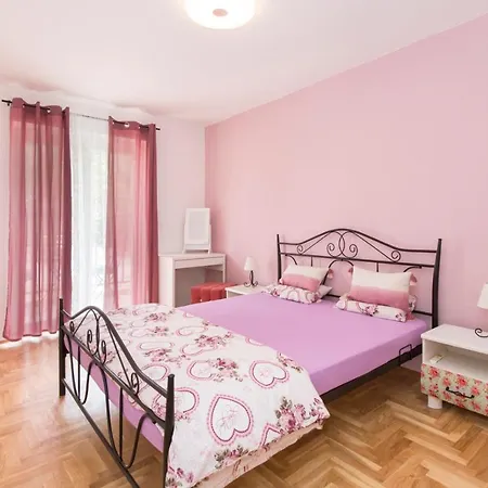 Apartman Aquamarine *